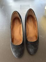 Escarpins Clarks, velours noirs, talon 10 cm, taille 38