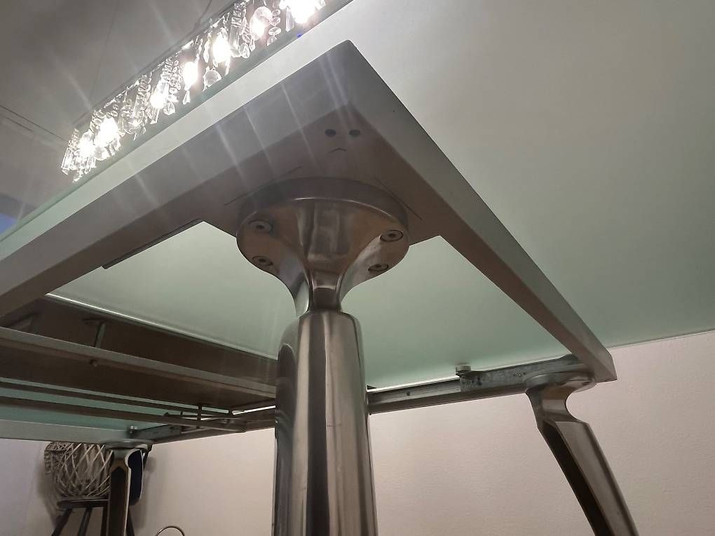 Tische: EINZIGARTIGER DELUXE DESIGN-GLASTISCH – Gebraucht aus Oberrieden von Goldbarsch 4