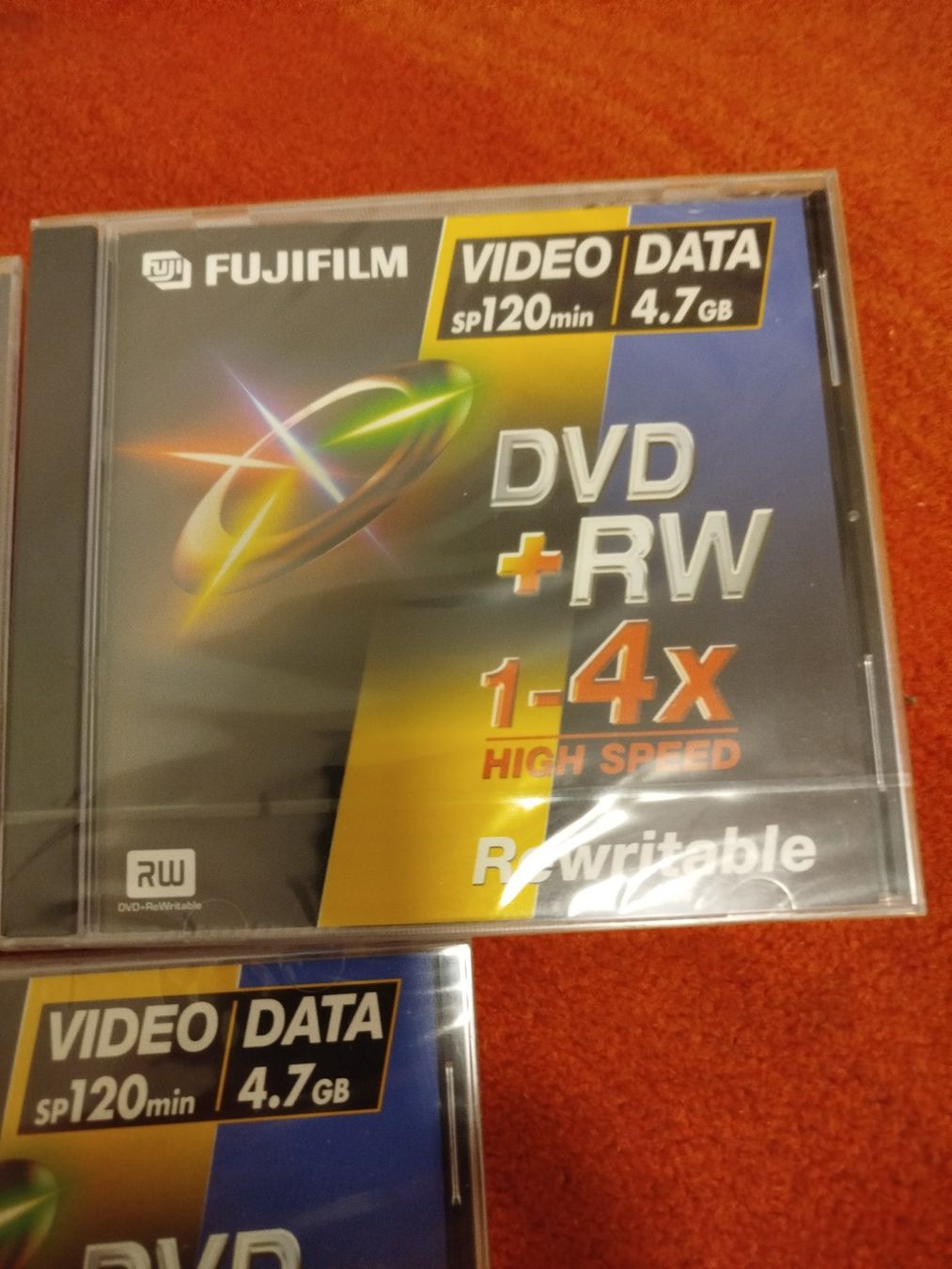 Tutti i DVDs: dvd+rw FUJIFILM – Nuovo e nell'imballaggio originale da nottwil venduto da joz2020