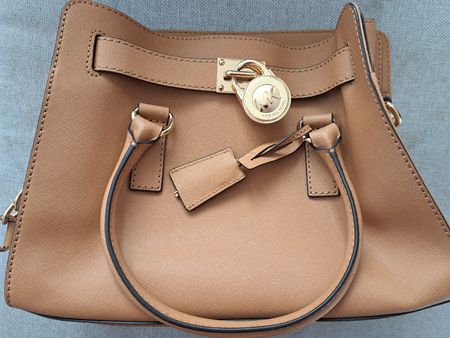 Michael Kors Tasche, sehr guter Zustand, Braun/Gold!