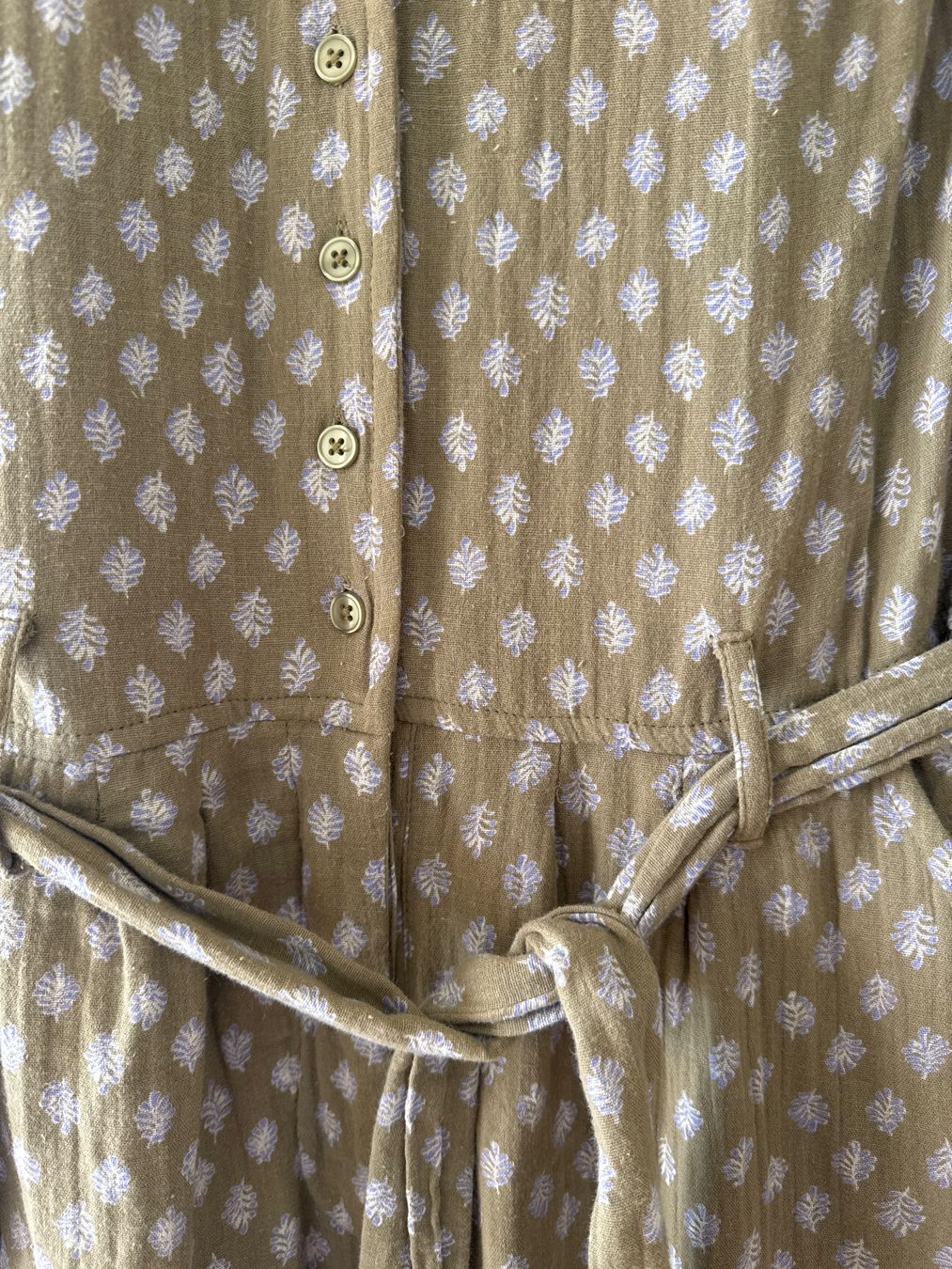 Tute: Cream Jumpsuit 38 – Usato da Wettingen venduto da Elmadale 1