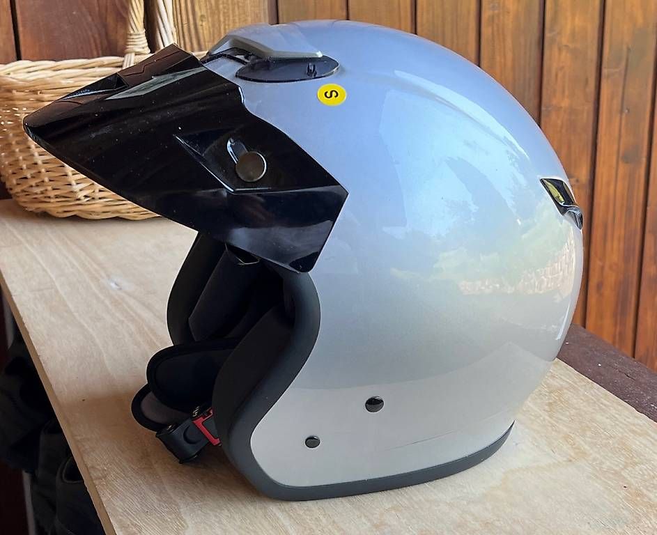 Helme & Visiere: Motorrad Helm, Mofa Helm Grösse S  – Gebraucht aus Emdthal von bak_p82z