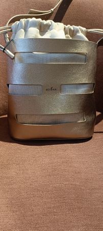 Hogan bag mit Schulterrieme, neu nicht getragen, Höhe NP