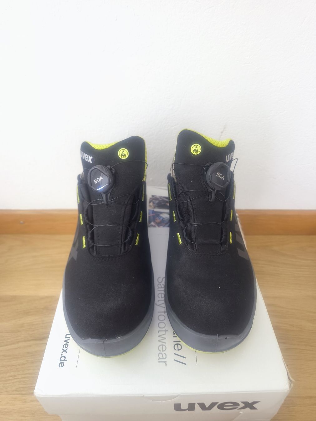 Uvex Herrenschuhe: Uvex sicherheitschuh – Neu (gemäss Beschreibung) aus Murten von pla_j9qh