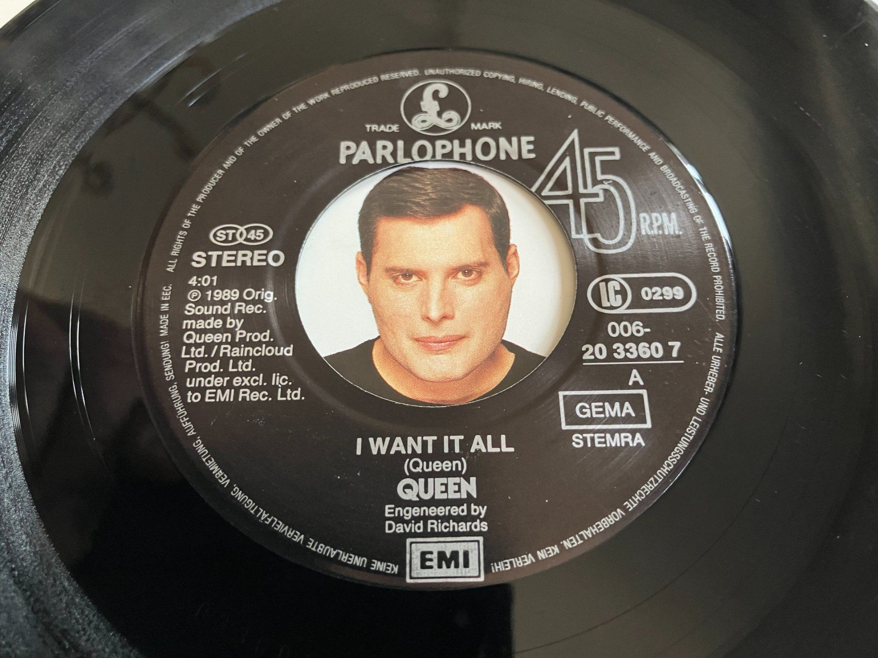 Dischi in vinile: Queen – Usato da Aarwangen venduto da Jukebox3 3