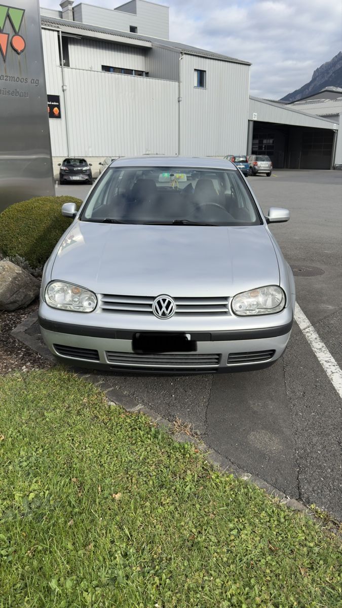 VW Autos: Golf 4 EXPORT! – D'occasion à Huttwil par flo_8t7z 1