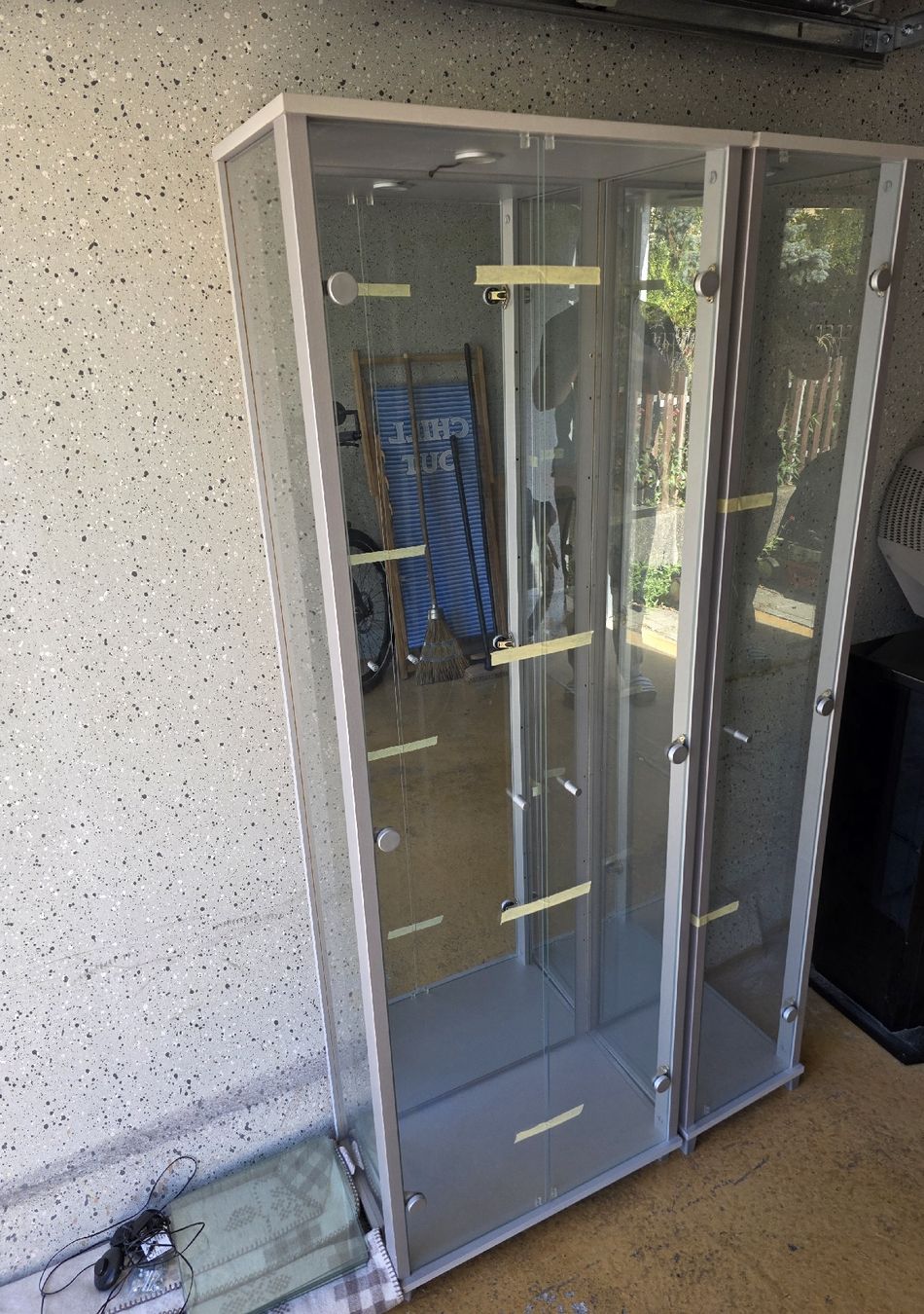 Vetrine: Vitrine 2er Set mit Beleuchtung silber – Usato da Schaffhausen venduto da Banana-Joe87 1