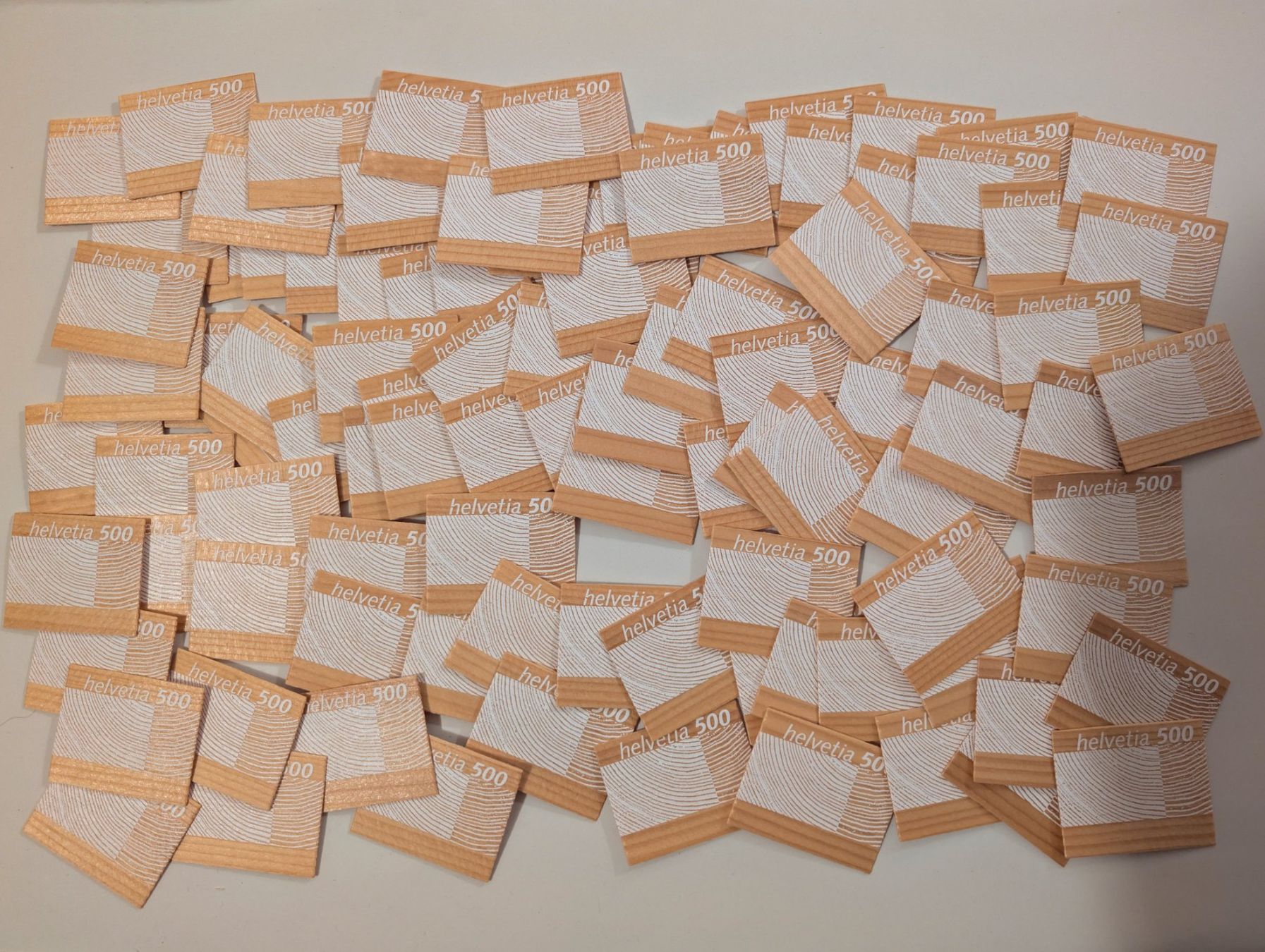 Alle Briefmarken: 100 Stück Briefmarken Rohstoff Schweizer Holz, postfrisch – Neu (gemäss Beschreibung) aus Baar von Dius