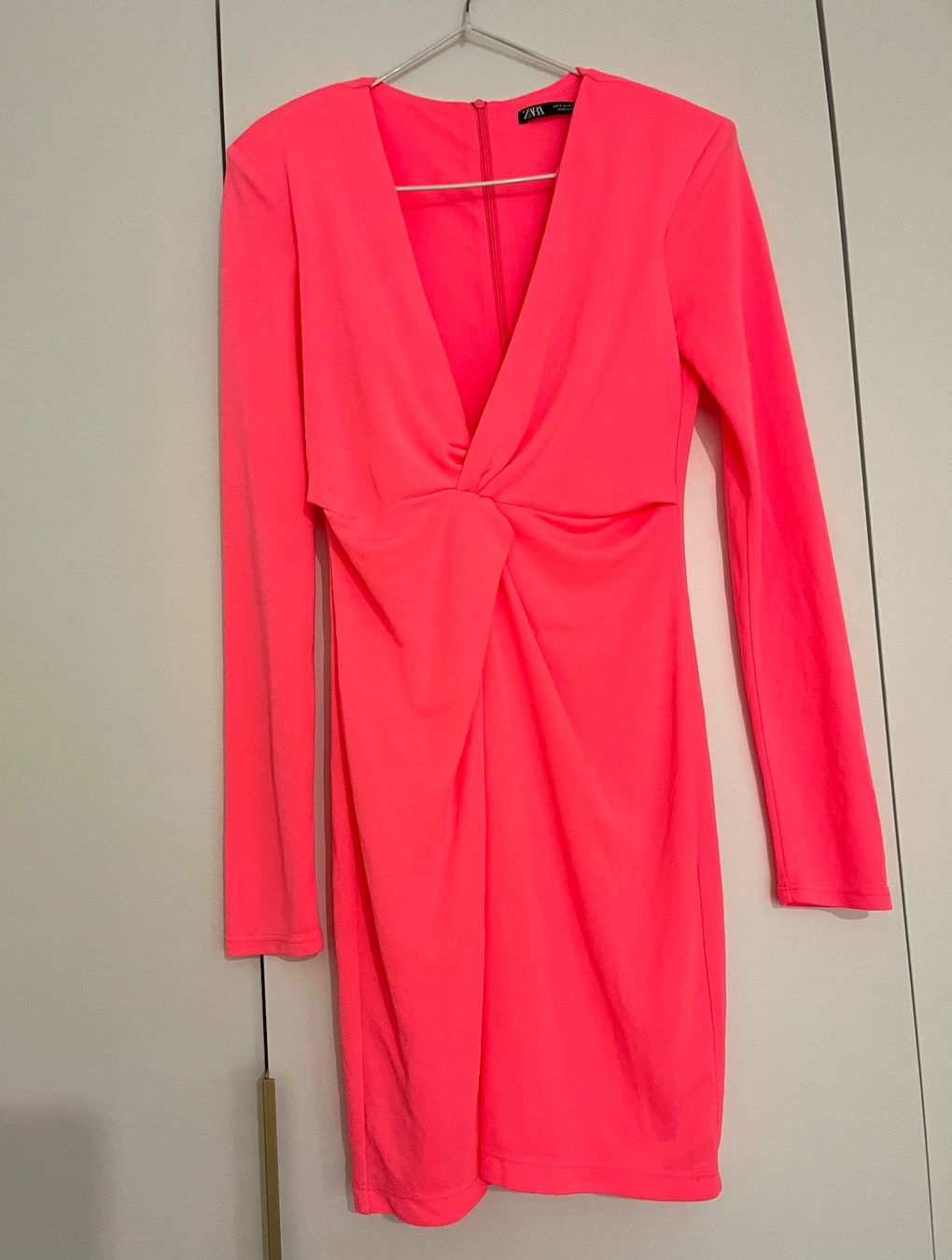 Zara Robes: Jolie Robe Zara – Neuf (Voir description) à Genève par Annilu