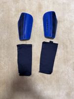 Protège-tibias Kipsta bleu avec manchons, bon état