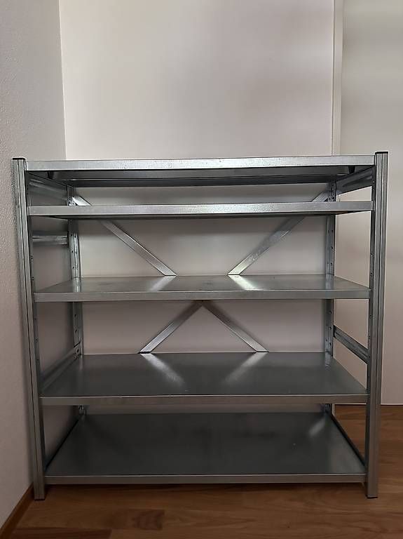 Interio Scaffali: Galva Metall Gestelle – Usato da Bern venduto da bea_nl9y