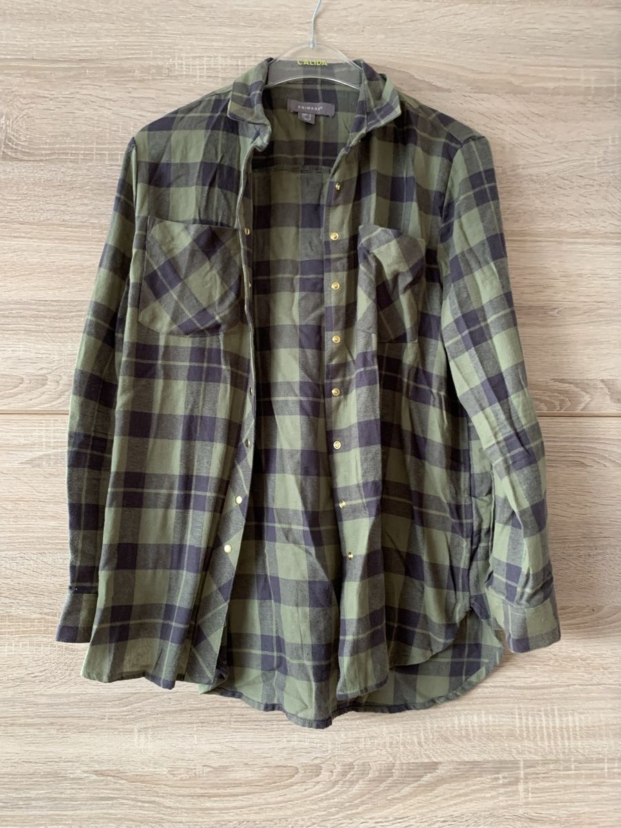 Hemden: Chemise verte à carreaux – Neu (gemäss Beschreibung) aus Montreux von iizaa811