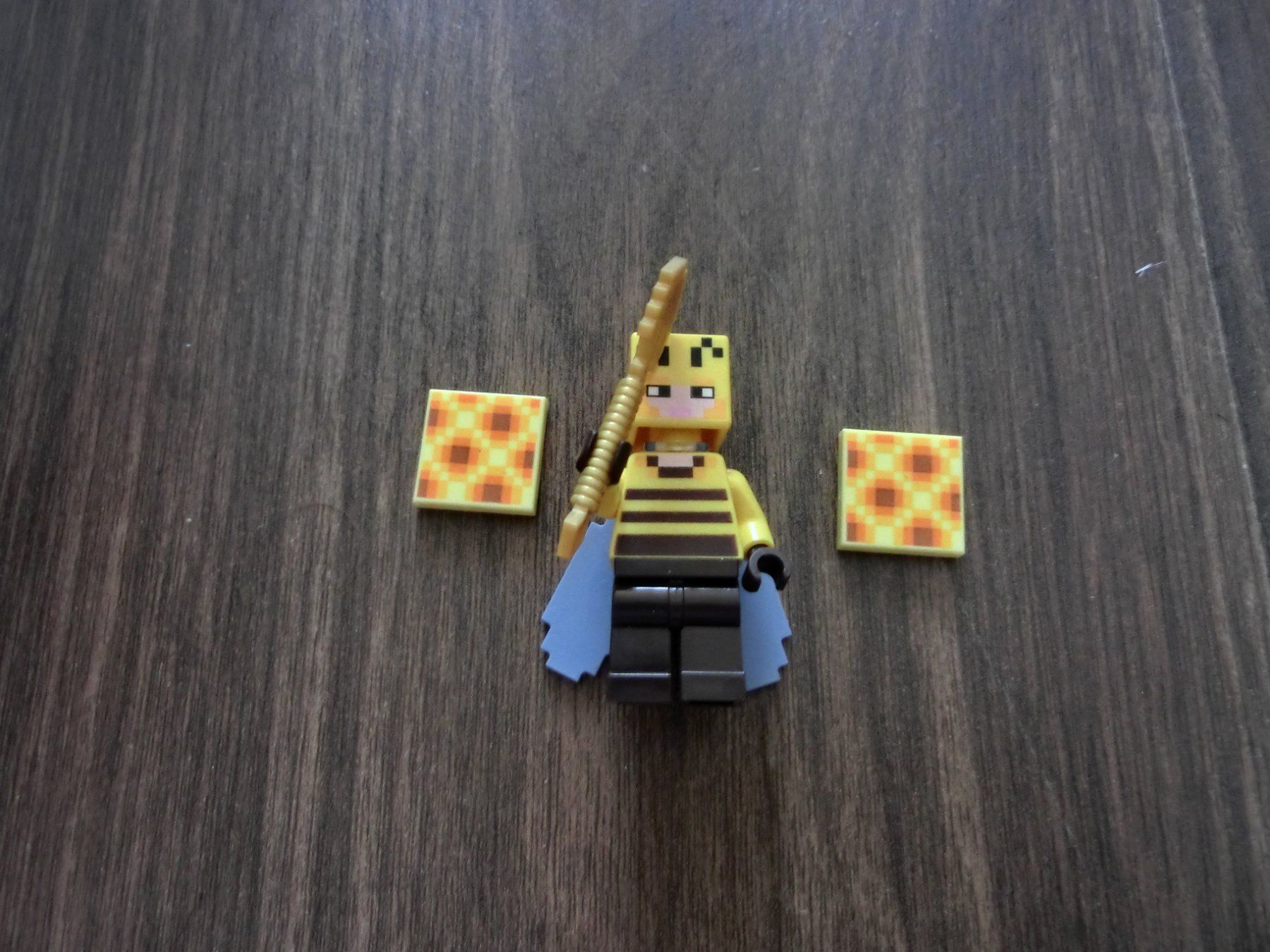 Lego Baukästen: Lego Minecraft 21165 Die Bienenfarm – Gebraucht aus Heerbrugg von Doblinsky 2