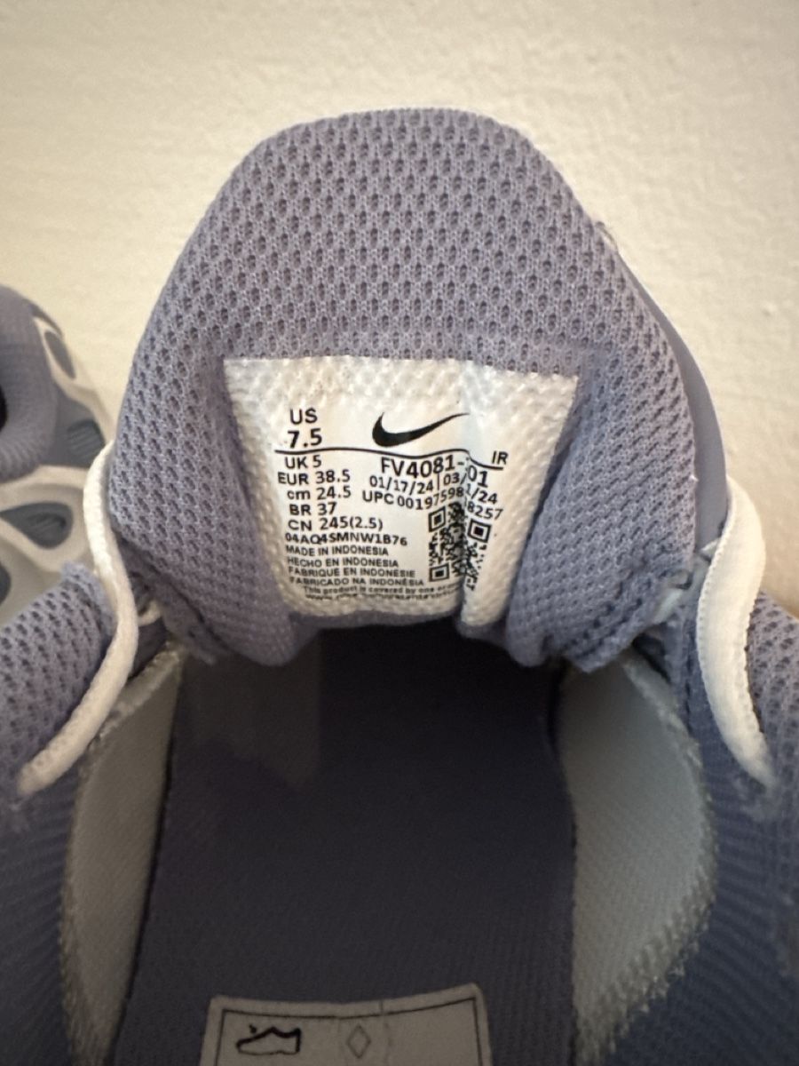 Nike Herrenschuhe: Nike Air Max Plus Tn Ultra Grösse 38.5  – Gebraucht aus Volketswil von HDT2 2