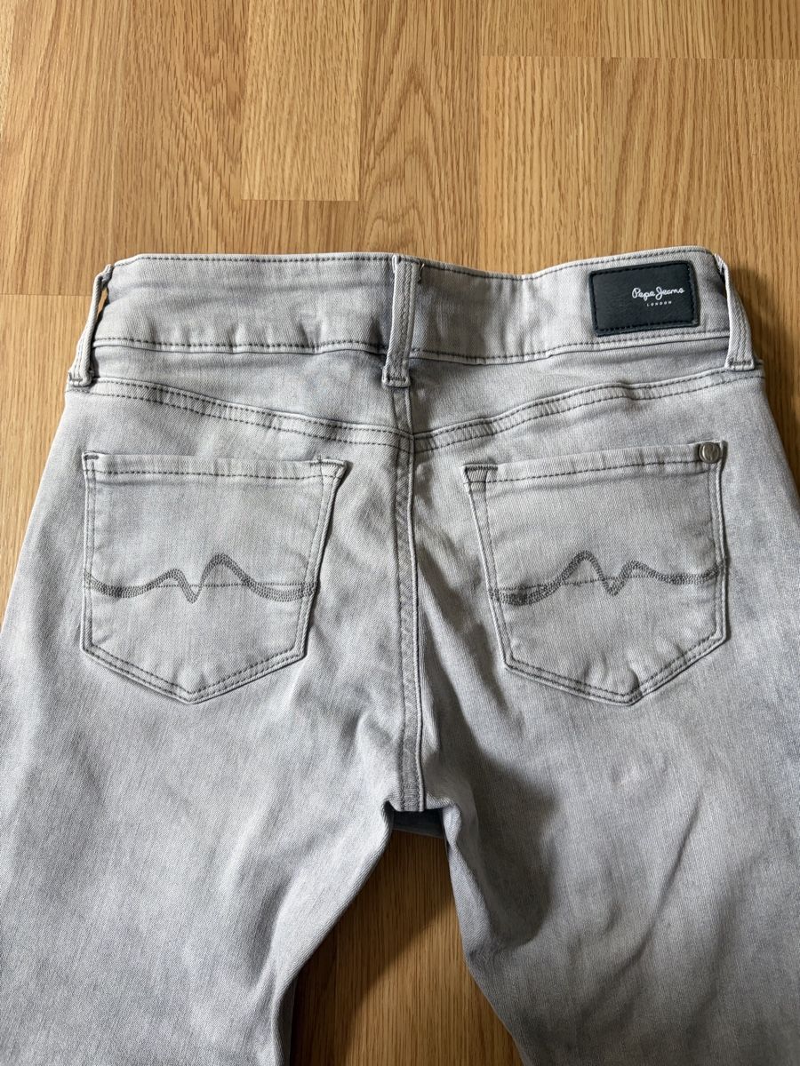 Pepe Jeans Jeans: Pepe Jeans hellgrau Gr 27/30 stretch – Usato da Schönenberg ZH venduto da Pfupfli1 4