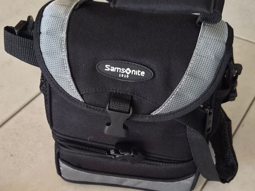 Sony Camcorder: Videokamera SONY  DCR-SR80E – Gebraucht aus Ittigen von Lorseb 5