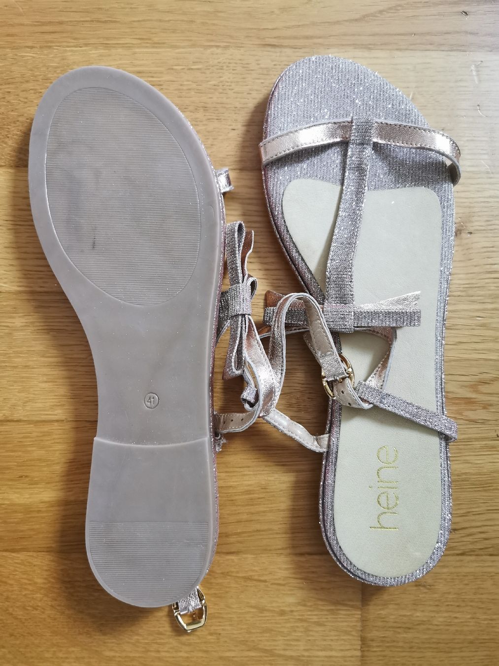 Scarpe da donna: Heine Sandalen Gr. 41 – Usato da Sursee venduto da Ventiduese