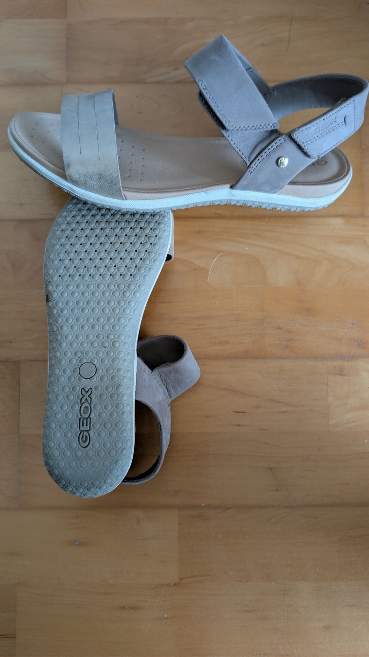 Geox Scarpe da donna: Geox Sandalen Vega – Usato da Stäfa venduto da Viviane77 1