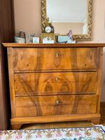 Commode ancienne en bois massif 3 tiroirs bon état