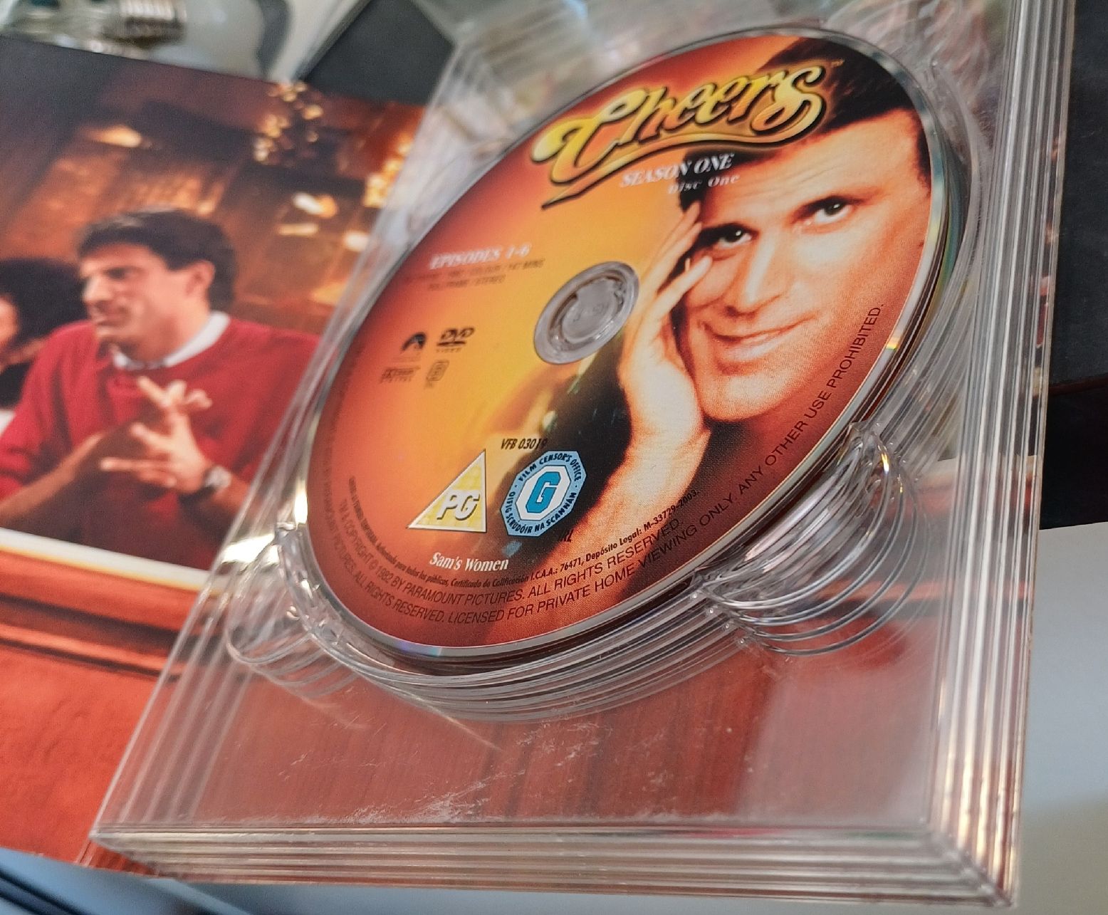 Tutti i DVDs: Cheers the complete first season on DVD – Usato da Merenschwand venduto da Brockinell 2