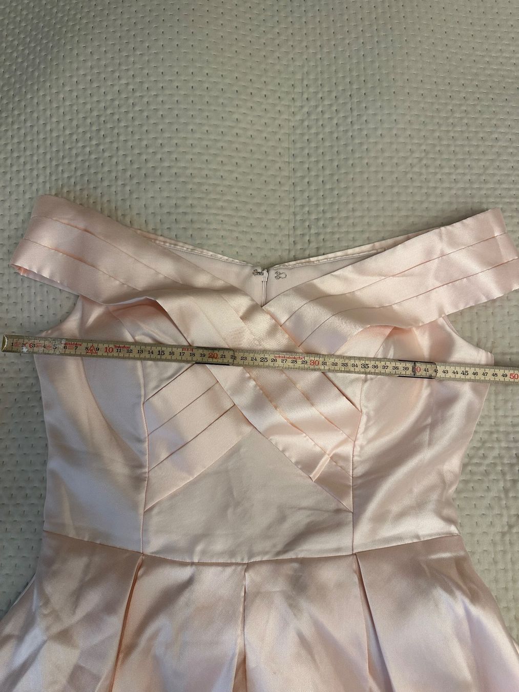 Robes: Abendkleid Gr 44 – D'occasion à Volketswil par Sina008 4