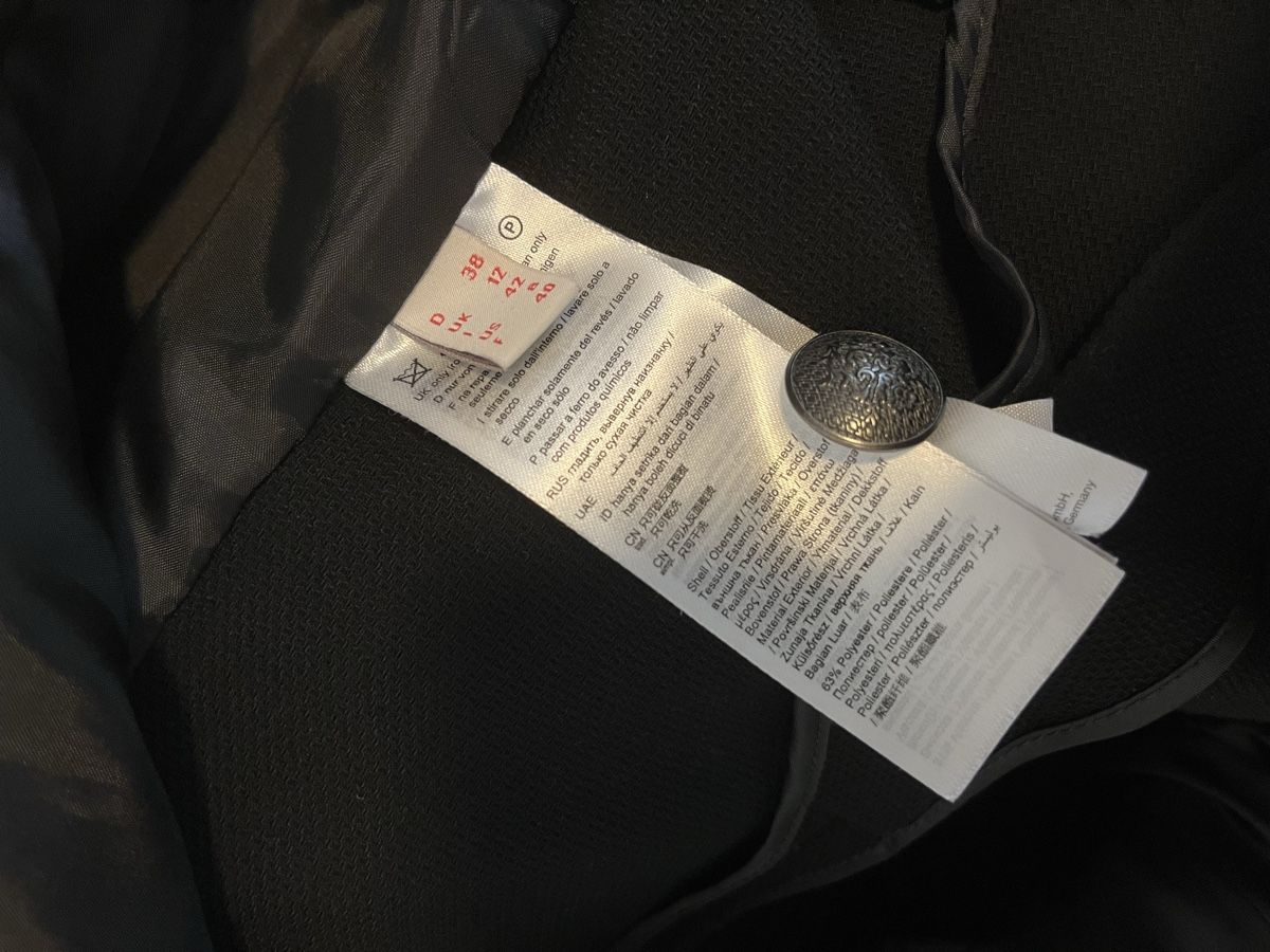 Esprit Giacche: Blazer mit Patches schwarz Esprit 38 neu – Nuovo (secondo la descrizione) da Birrwil venduto da vanyboo 5