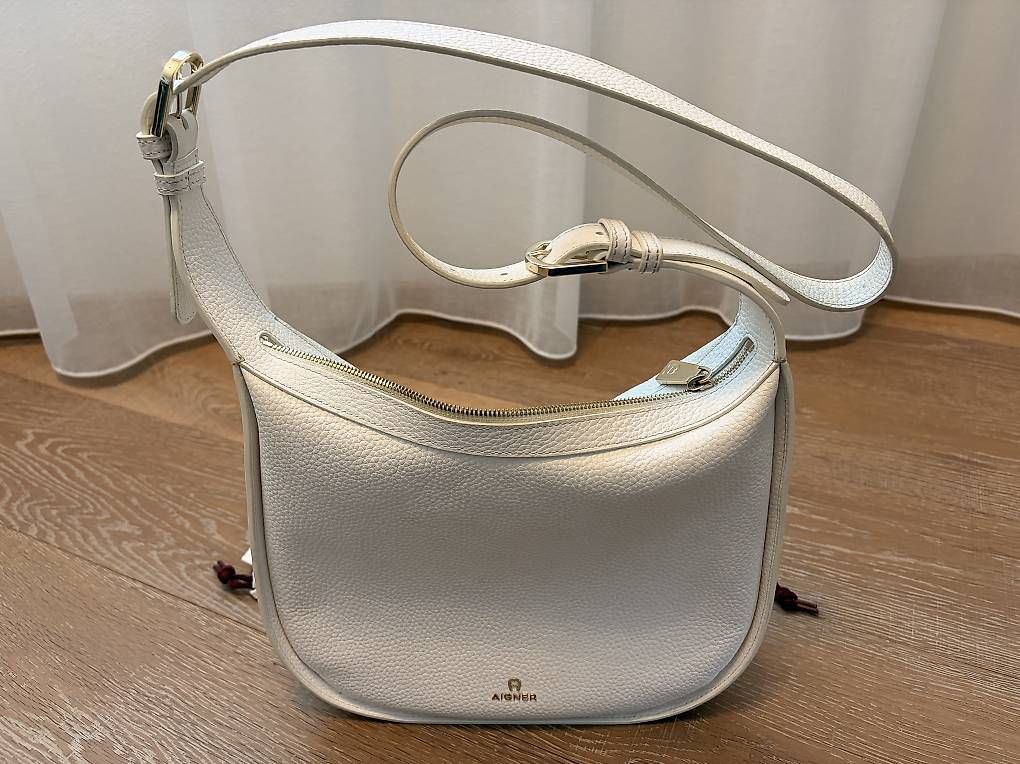 Aigner Borse da donna: Aigner Handtasche Ivy Grösse M – Nuovo (secondo la descrizione) da Mörschwil venduto da Windrose1551 1