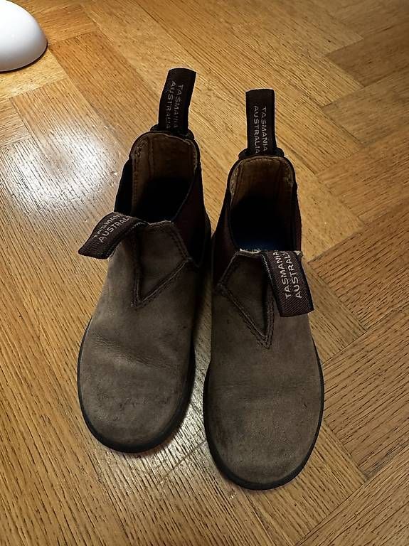 Chaussures garçon: Blundstone 27  – D'occasion à Muralto par bma_28rb 1