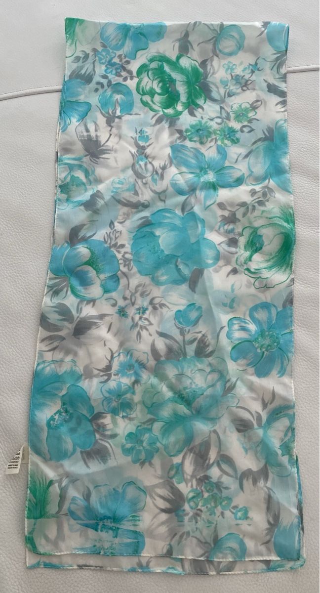 Foulard & Sciarpe: Seiden Schal 🌸 – Usato da Opfikon venduto da Luis144 8