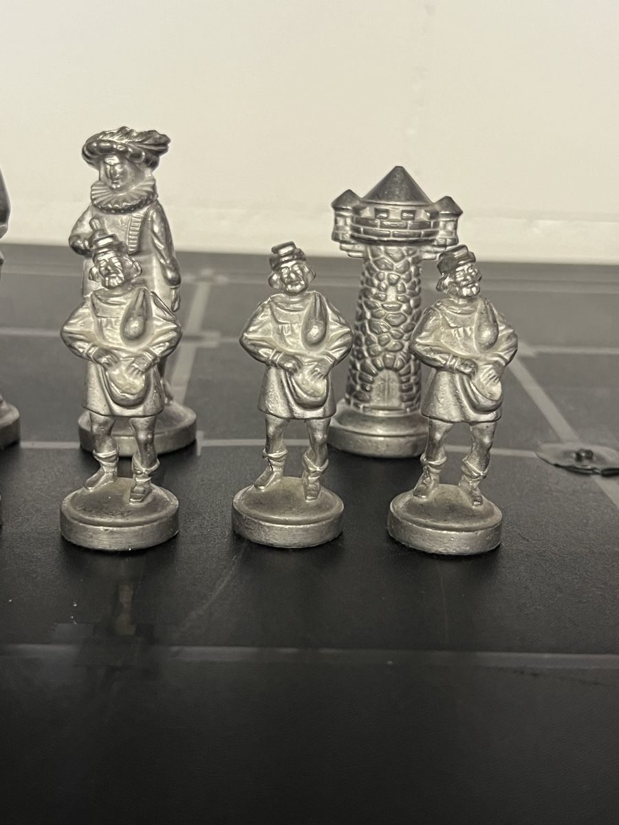 Giochi: Zinn Schachfiguren Mittelalter  – Usato da Seon venduto da Sunny-Schmuck78 1