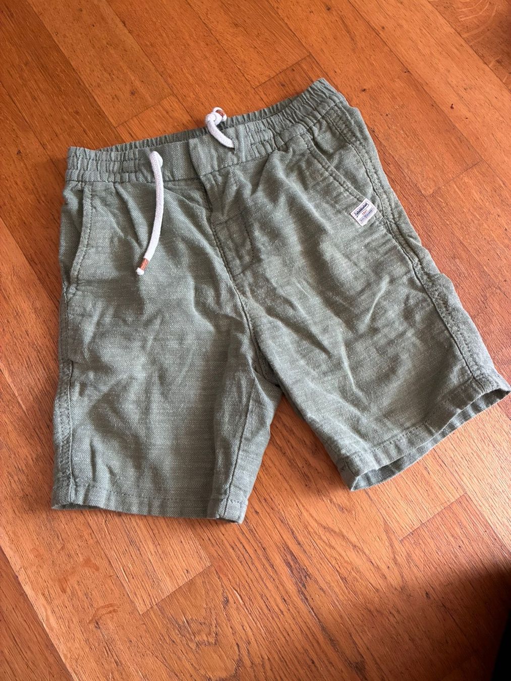 H&M Pantaloni: Schöne leichte Shorts Gr. 116, H&M – Usato da Richterswil venduto da duffi326464