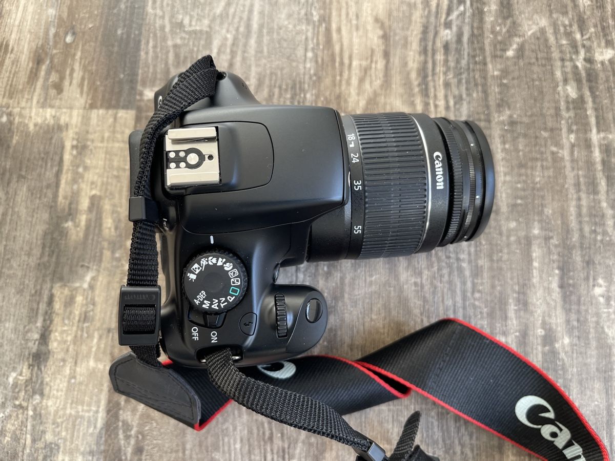 Canon Fotocamera: Canon EOS 1100D, Top Zustand, ideales Einsteiger-Modell! – Usato da Muttenz venduto da jan_rf2p 4