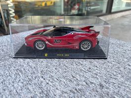 Burago Ferrari 1:24 FXX K 2014