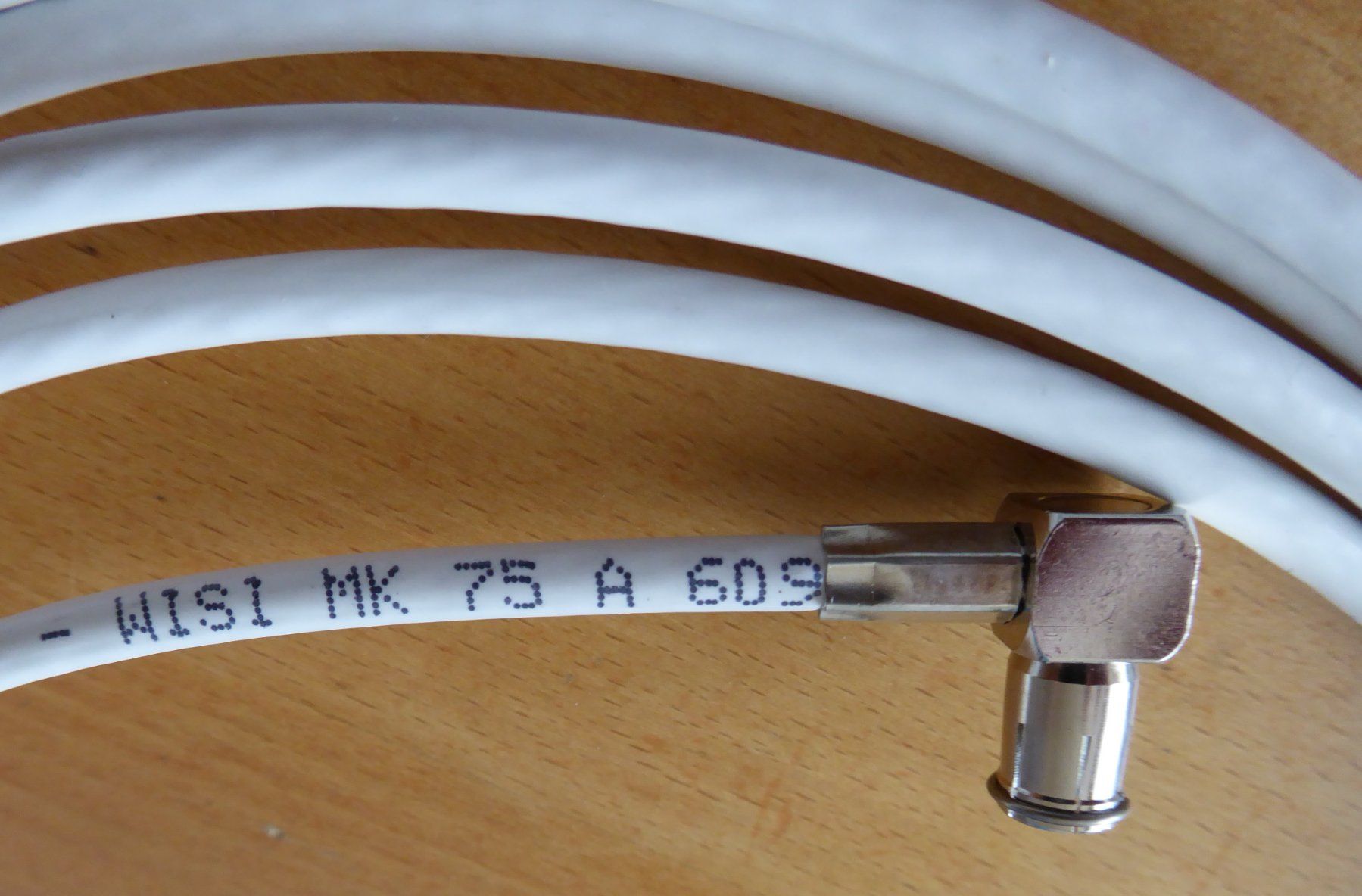 Cavi: Cablecom Breitband Anschlusskabel 3 Meter lang – Nuovo (secondo la descrizione) da Spreitenbach venduto da Turbo_1105 4