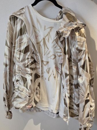 Marc Cain Outdoor Jacke & Shirt beige gemustert Grösse N 5