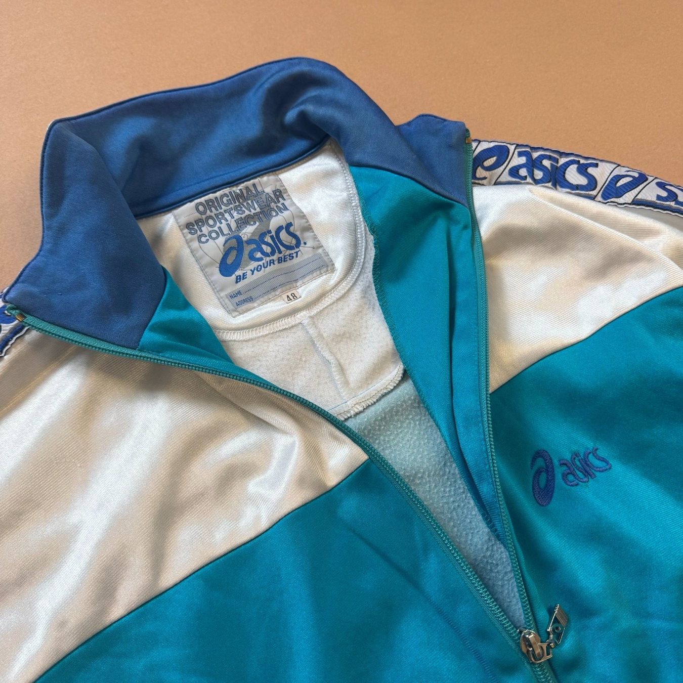 Asics Jacken: Asics vintage colourful 90s track jacket – Gebraucht aus St. Gallen von sourced_limited 3