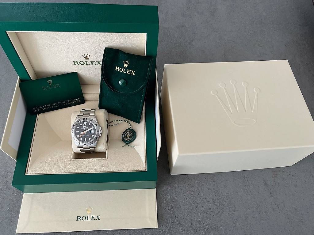 Rolex Uhren: Rolex Explorer II Neuve – Neu und originalverpackt aus Chambésy von artetech 2
