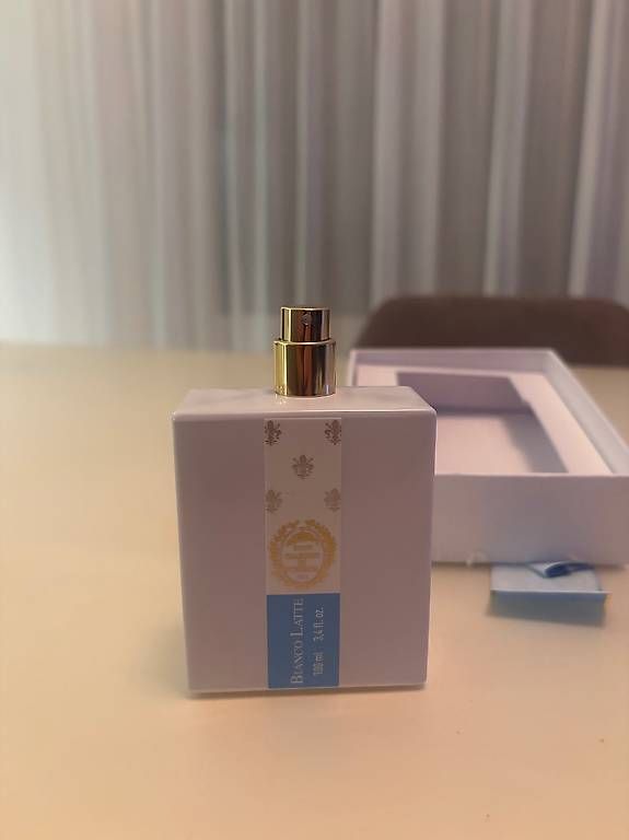 Profumi & Eau de Toilette: Bianco Latte Parfum  100ml – Nuovo e nell'imballaggio originale da Gebenstorf venduto da eli_fkf8 1