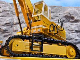 4 x LIEBHERR Baufahrzeuge __ Bagger __ Kran _ Lader __ 1:50