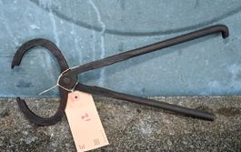 alte SCHMIEDEZANGE handgeschmiedet L. 42cm rund 31