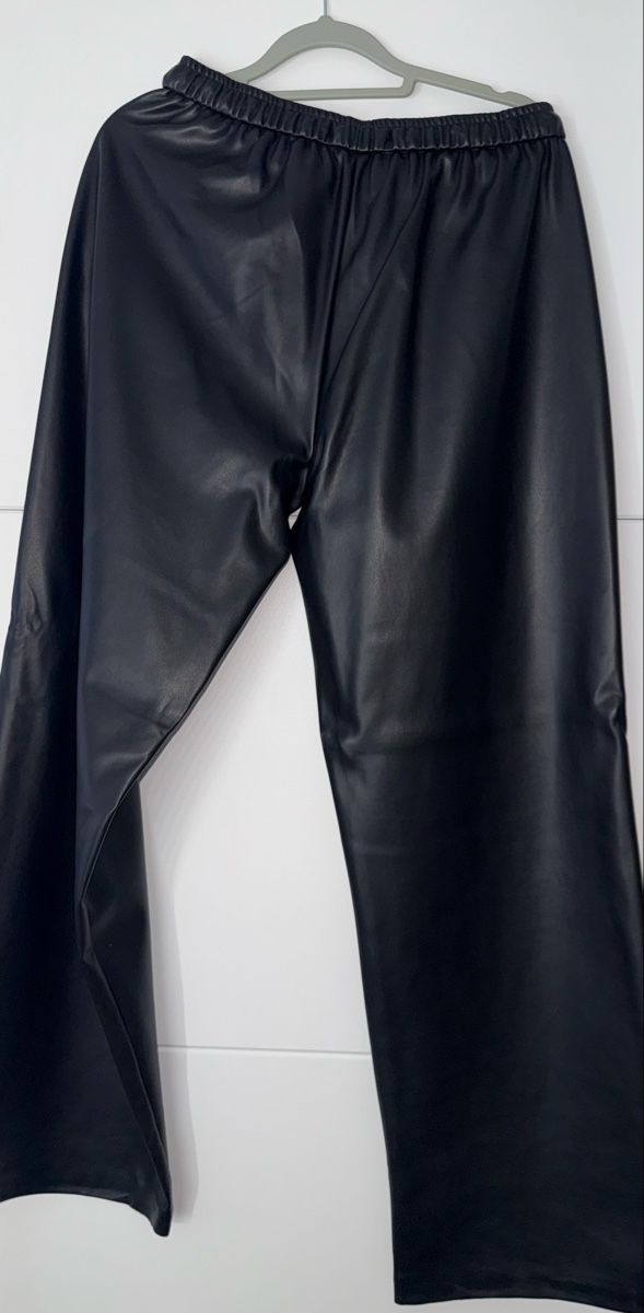 Pantaloni: Lederhose Schwarz Grösse M  – Nuovo (secondo la descrizione) da Basel venduto da ae2276