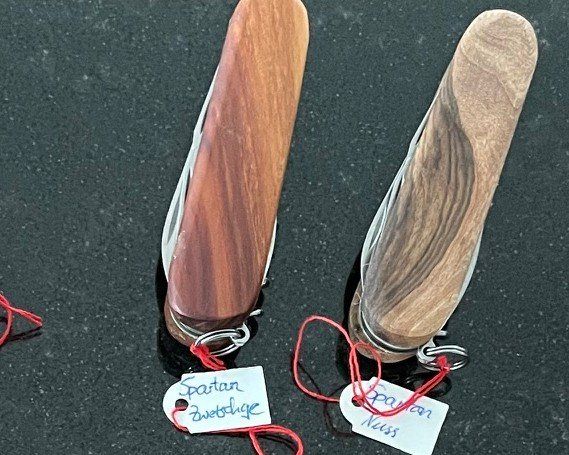 Victorinox Coltelli tascabile: Taschenmesser Spartan Wood – Nuovo (secondo la descrizione) da Ibach venduto da smarc