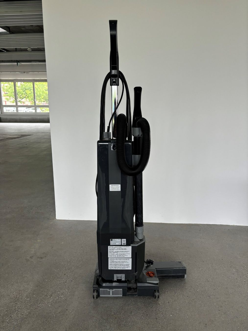 Tutte le macchine: Taski Jet 50 Reinigungsmaschine – Usato da Hinwil venduto da fac_688b 1