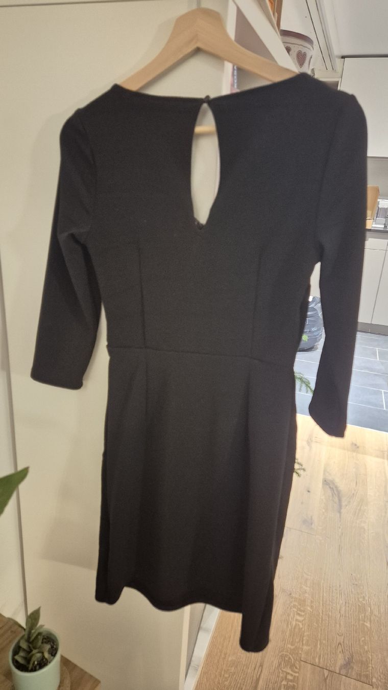 Nafnaf Kleider: Robe manches mi-longues Naf Naf 34 – Neu (gemäss Beschreibung) aus Farvagny-le-Grand von ann_t5br 2