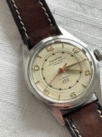 jolie montre vintage Fairfax mécanique 