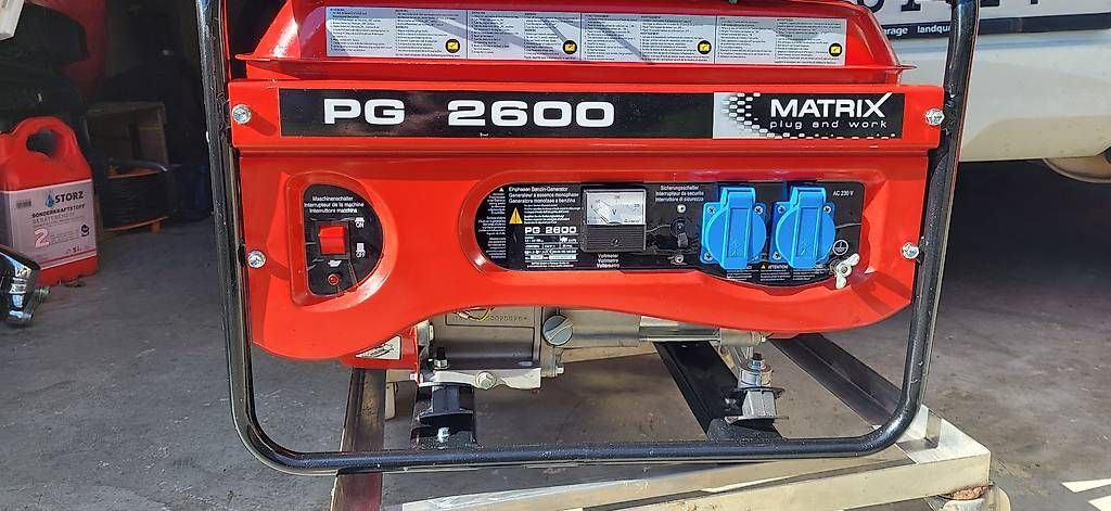 Generatori di corrente: Notstromagregat 2.6 KW – Usato da Igis venduto da rihiro 1