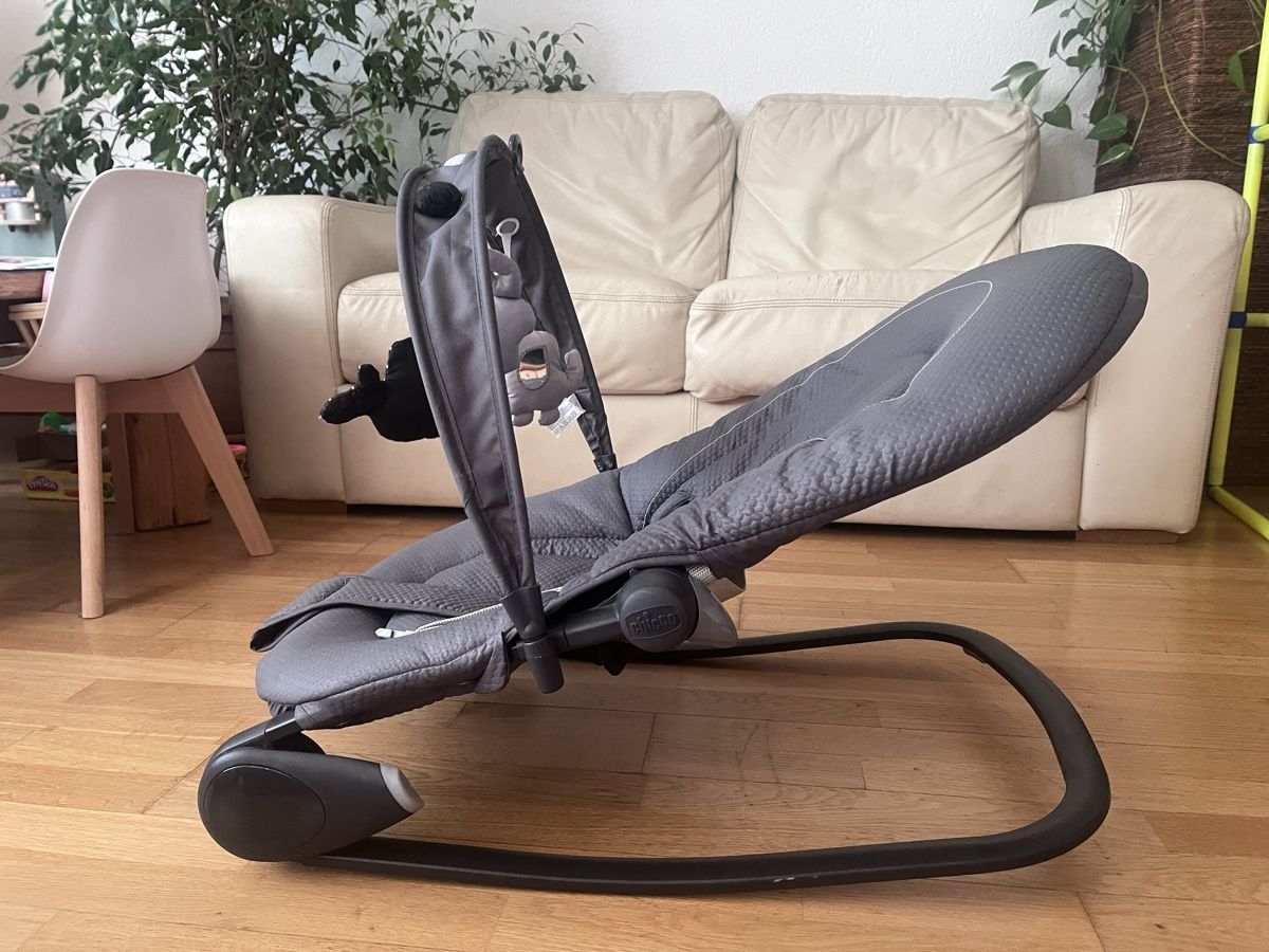 Chicco Sdraiette & Sdraiette a dondolo: Babywippe Chicco Hooplà – Usato da dübendorf venduto da ecaman 1