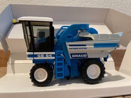 SIKU Traubenvollernter Braud SB 64