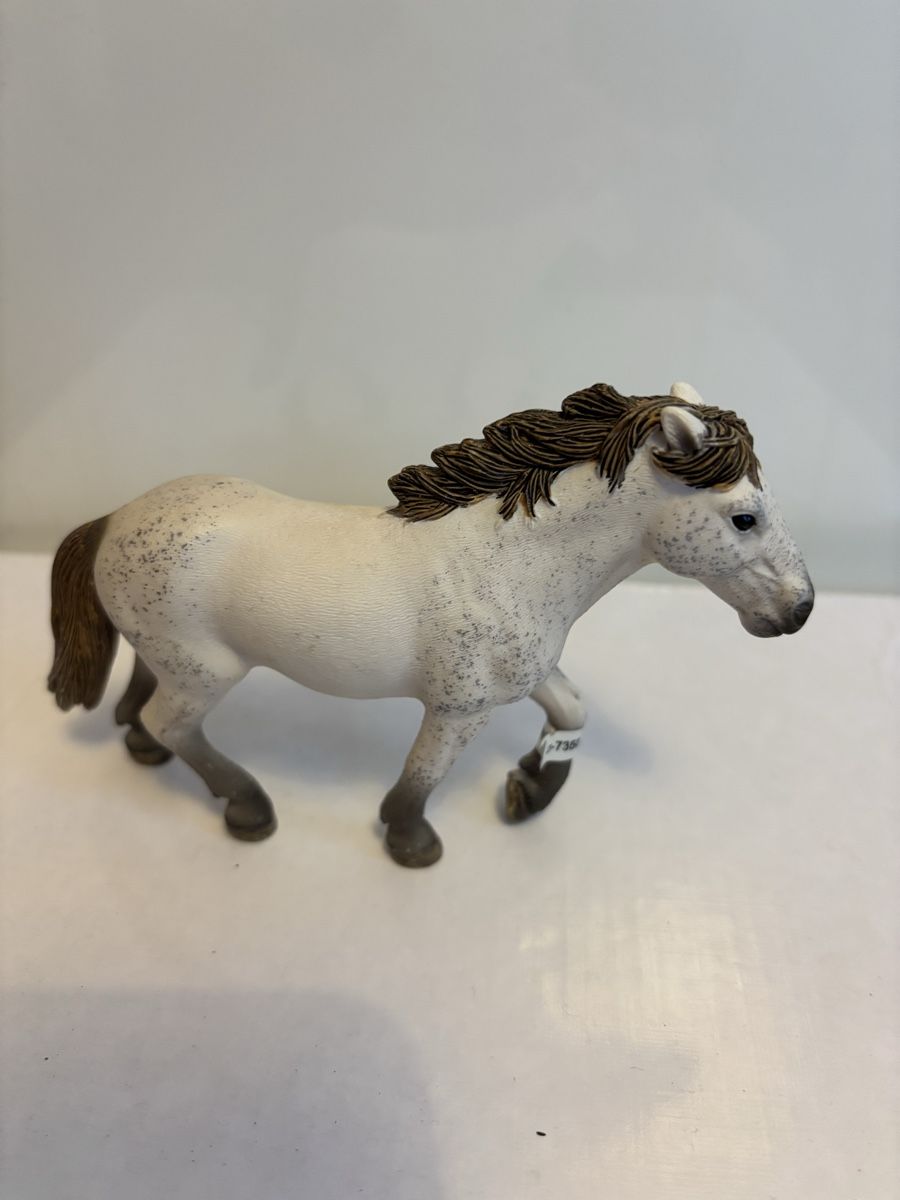 Schleich Giocattoli: Schleichpferde, guter Zustand – Usato da Arbon venduto da Ursula_566 1