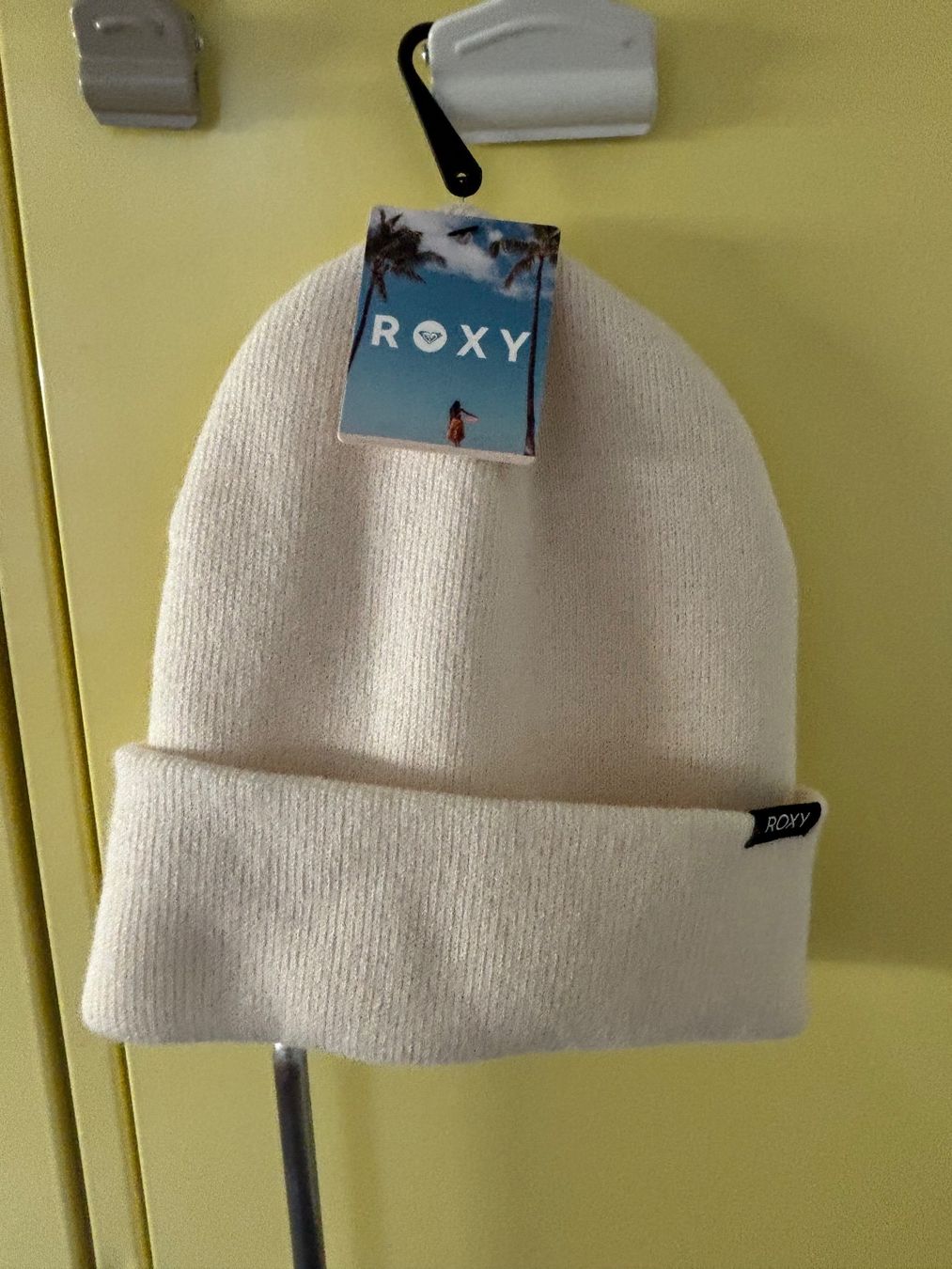 Copricapi, berretti & cappellini: Roxy Tropical Snow Mütze Weiss – Nuovo e nell'imballaggio originale da Bern venduto da Lostintranslation 1